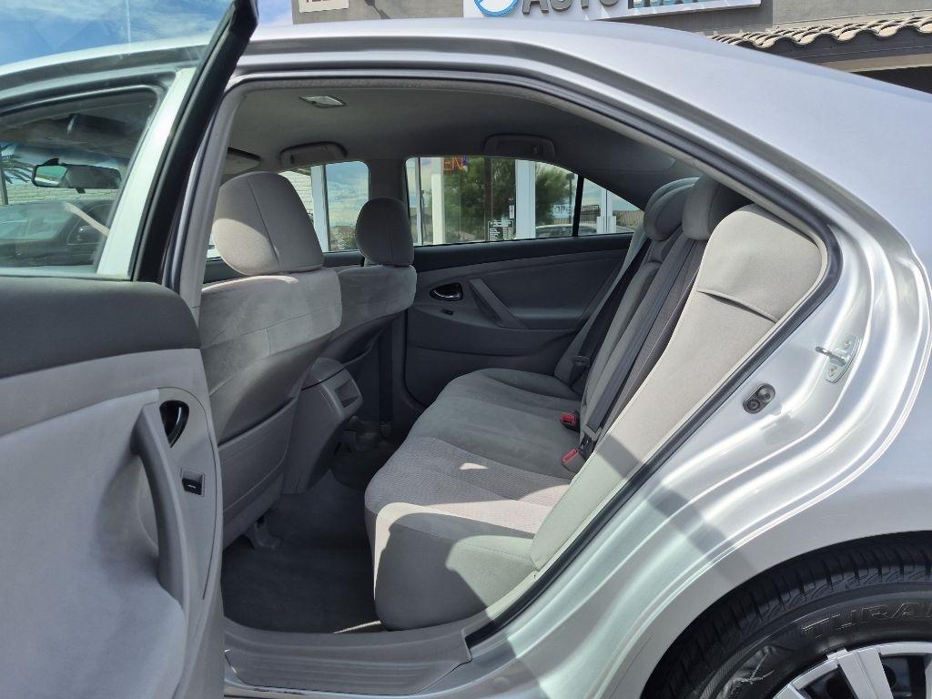 Toyota Camry  2011