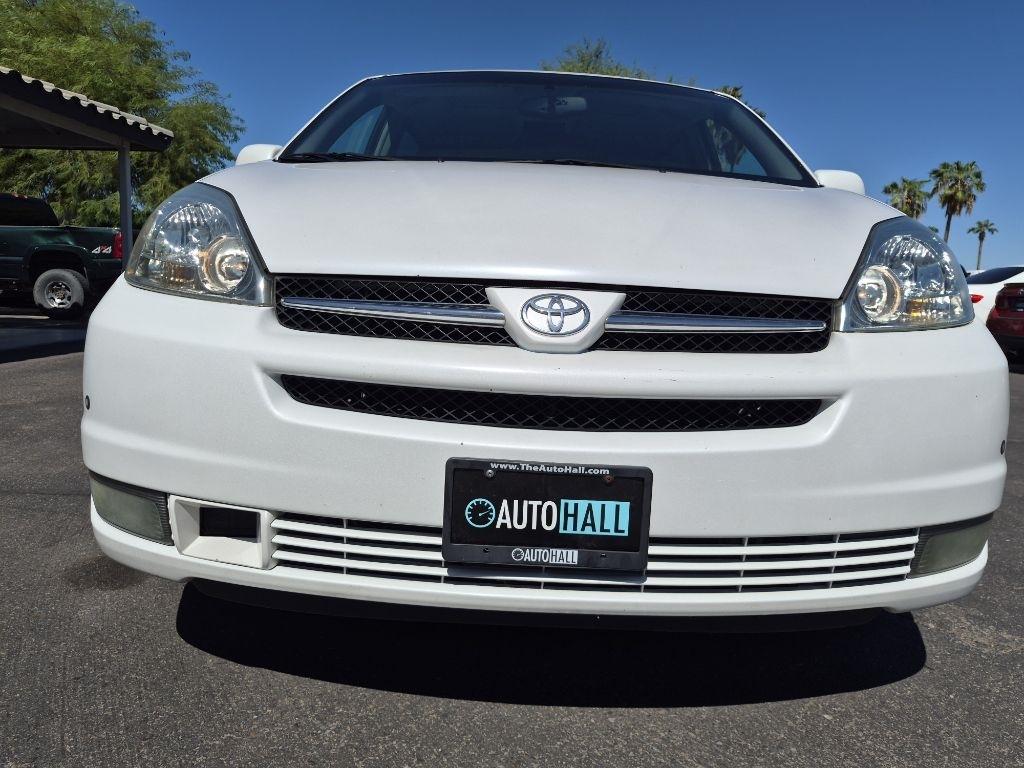 Toyota Sienna  2005