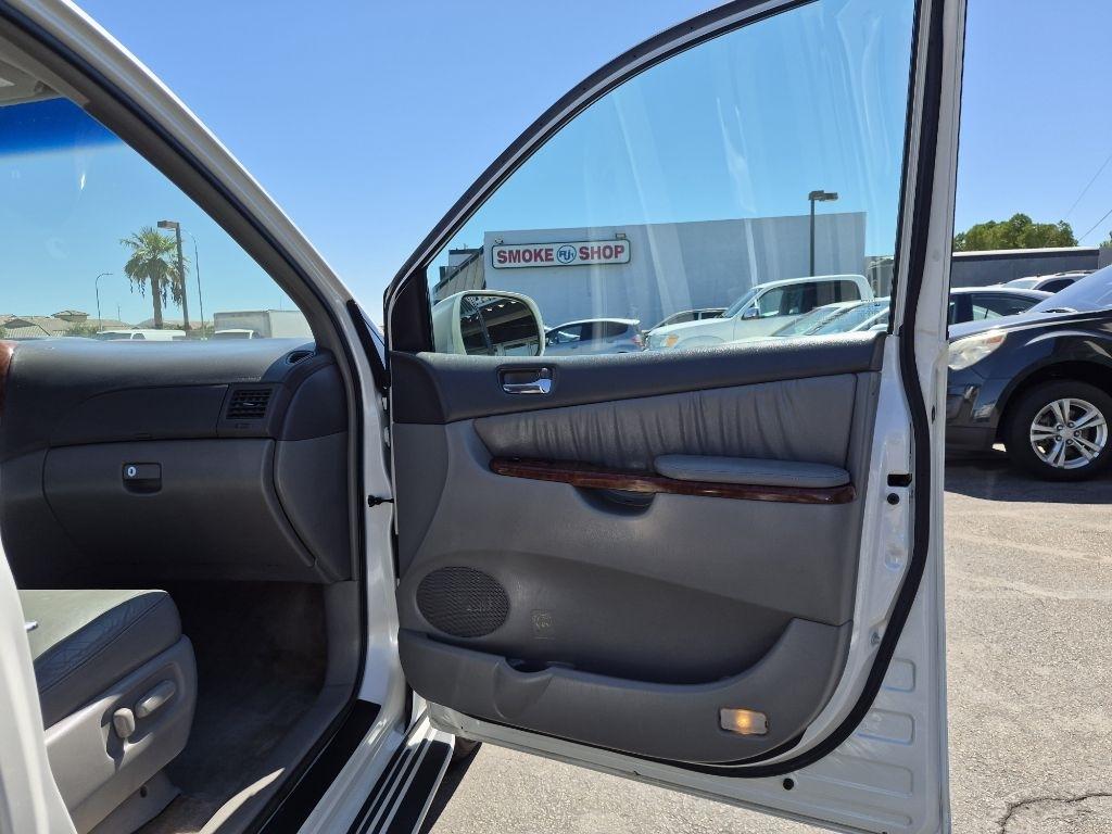 Toyota Sienna  2005