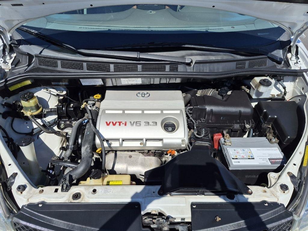 Toyota Sienna  2005