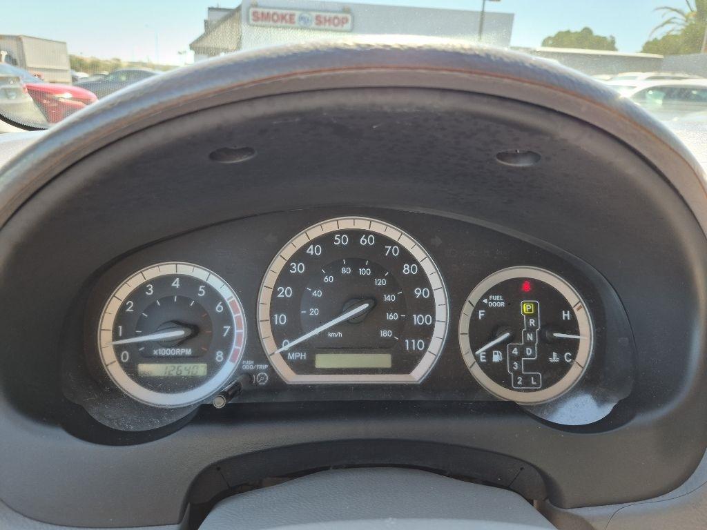 Toyota Sienna  2005