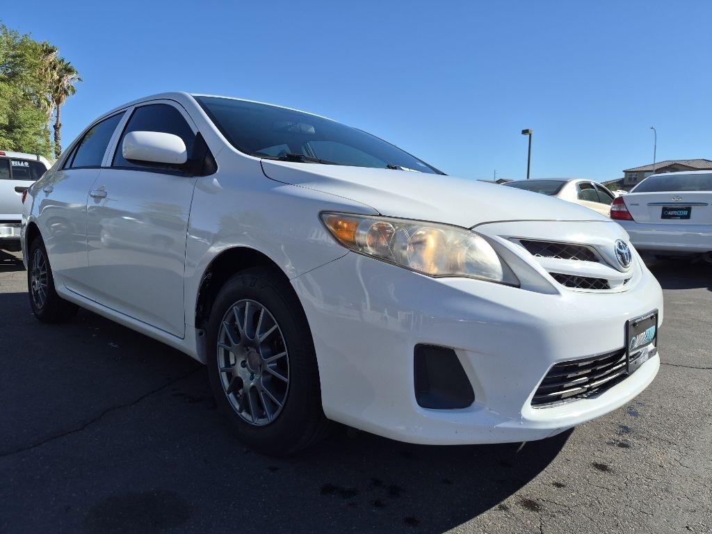 Toyota Corolla  2013