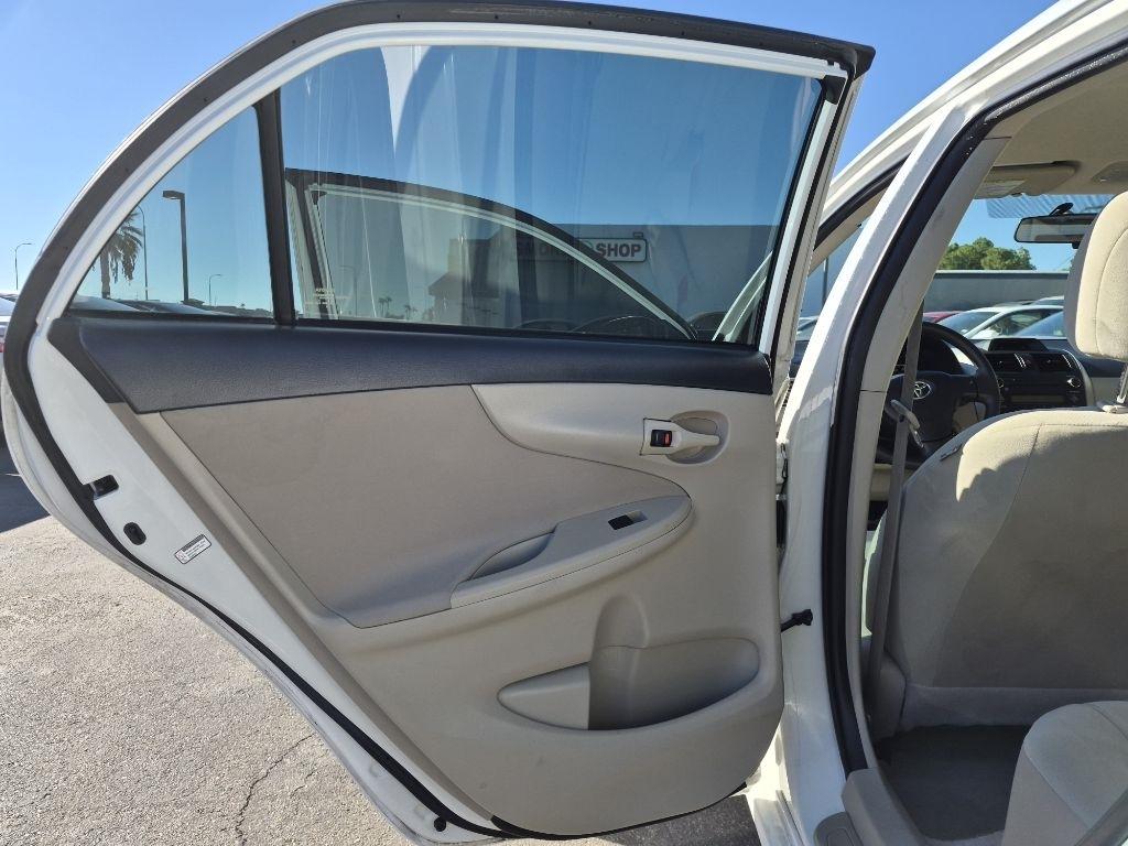 Toyota Corolla  2013