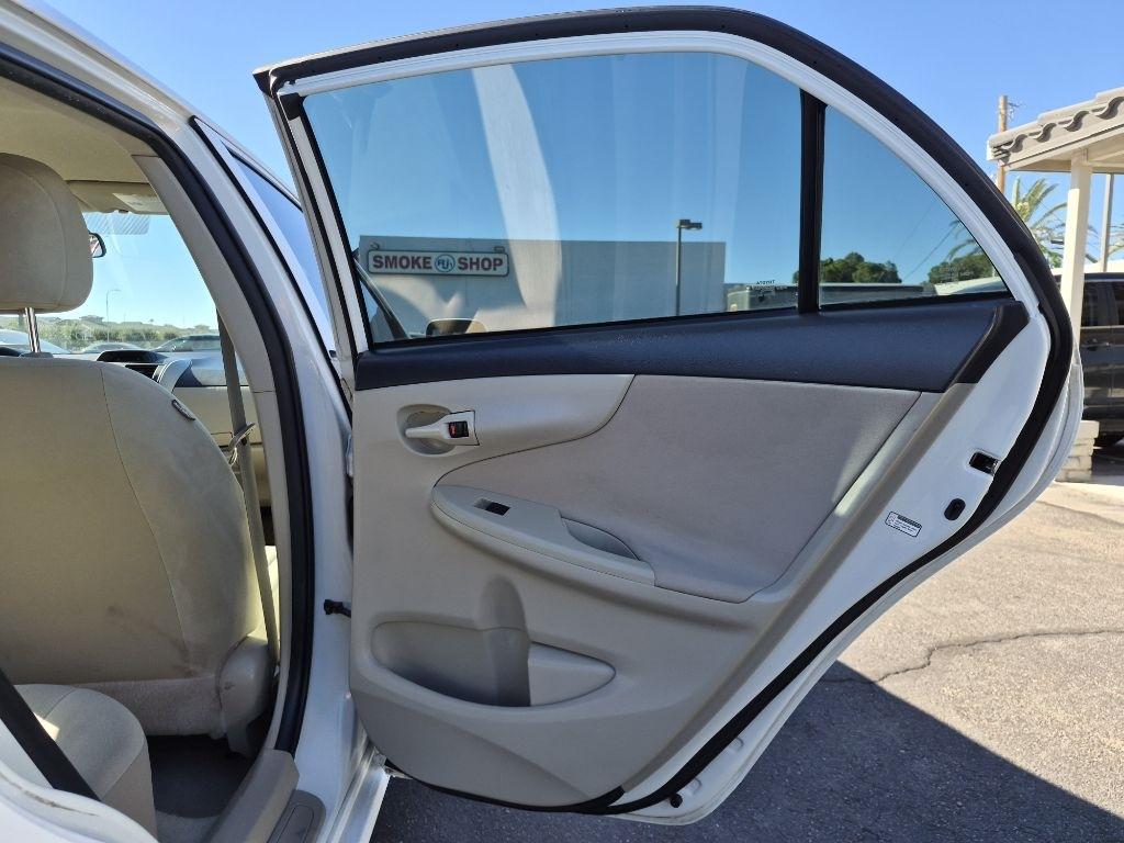 Toyota Corolla  2013