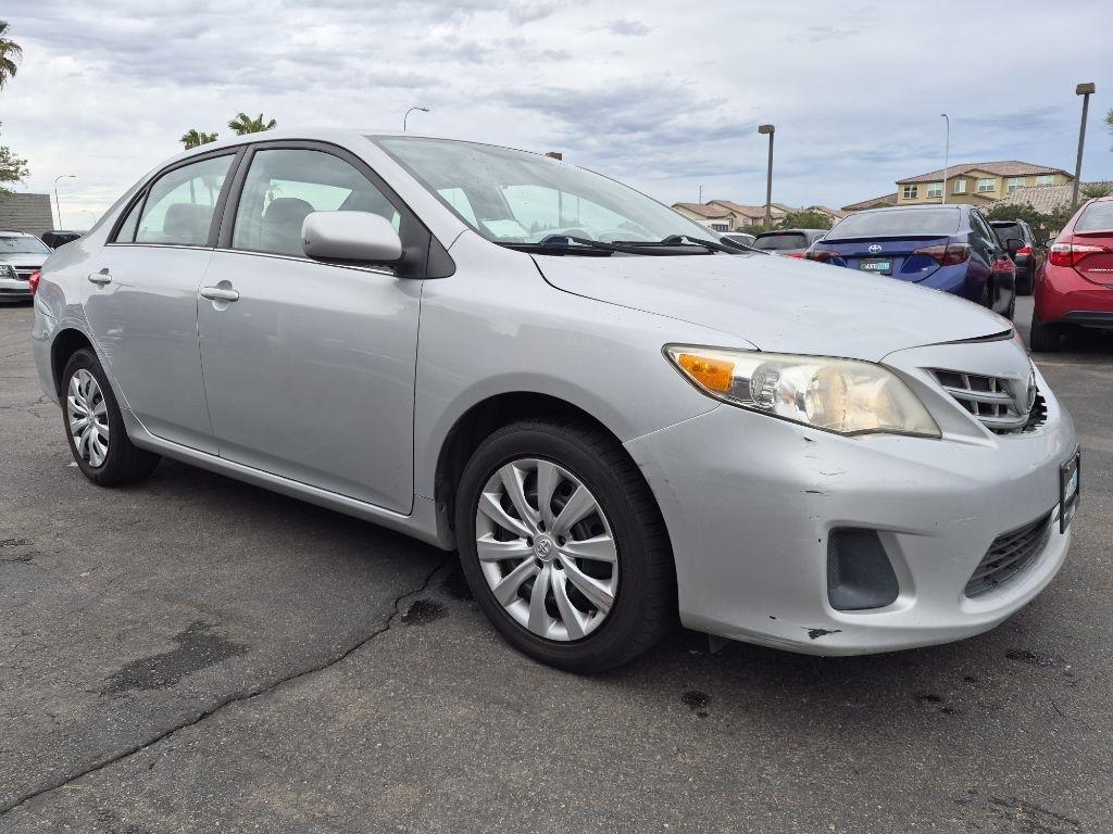 Toyota Corolla  2013