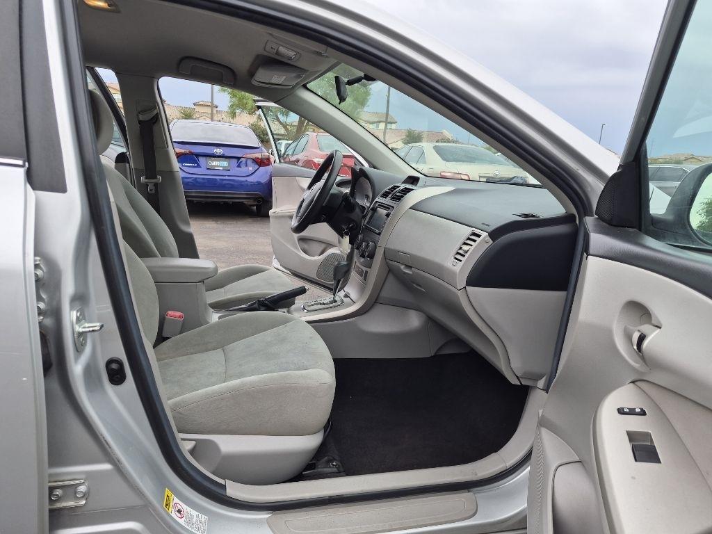 Toyota Corolla  2013