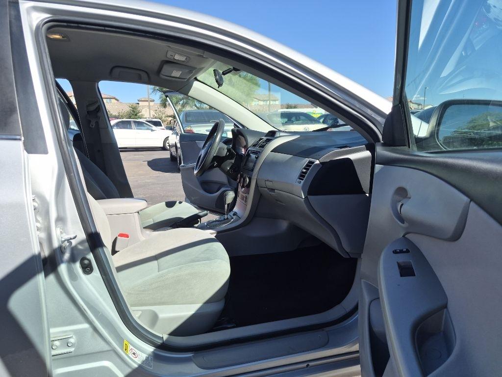 Toyota Corolla  2013