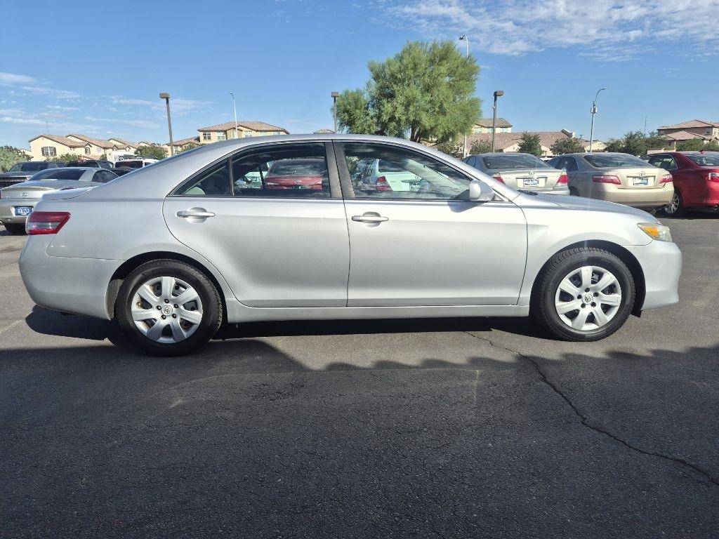 Toyota Camry  2011
