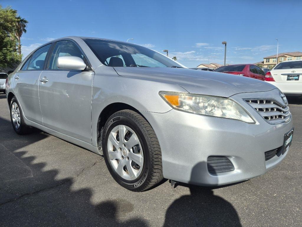 Toyota Camry  2011