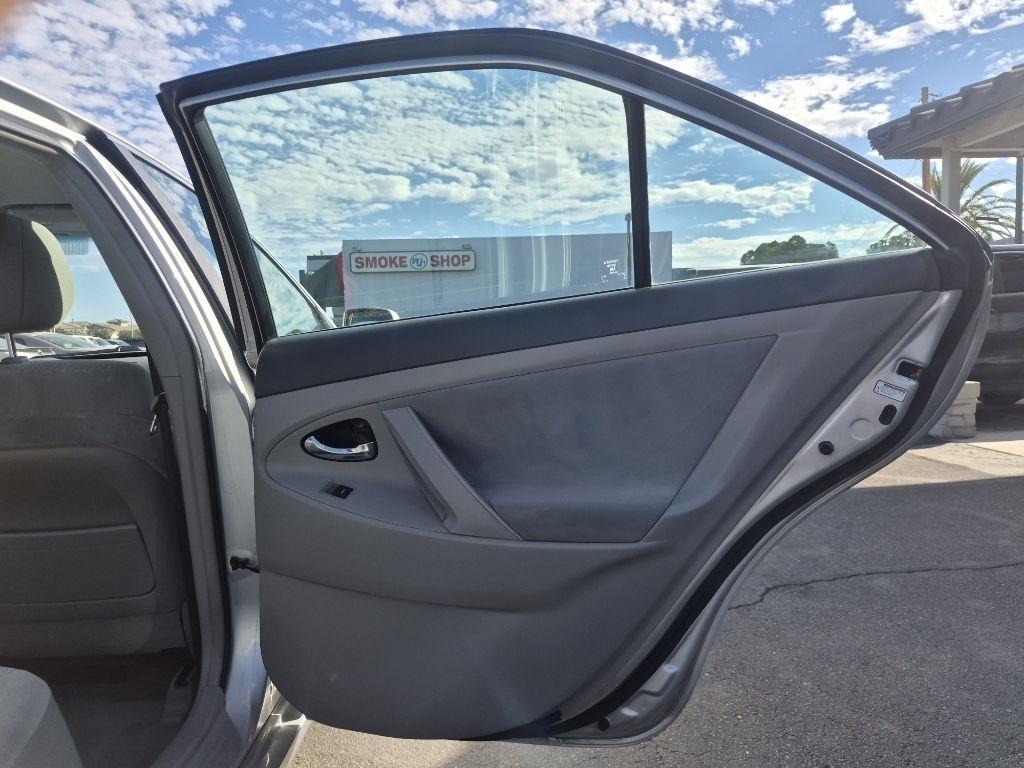 Toyota Camry  2011