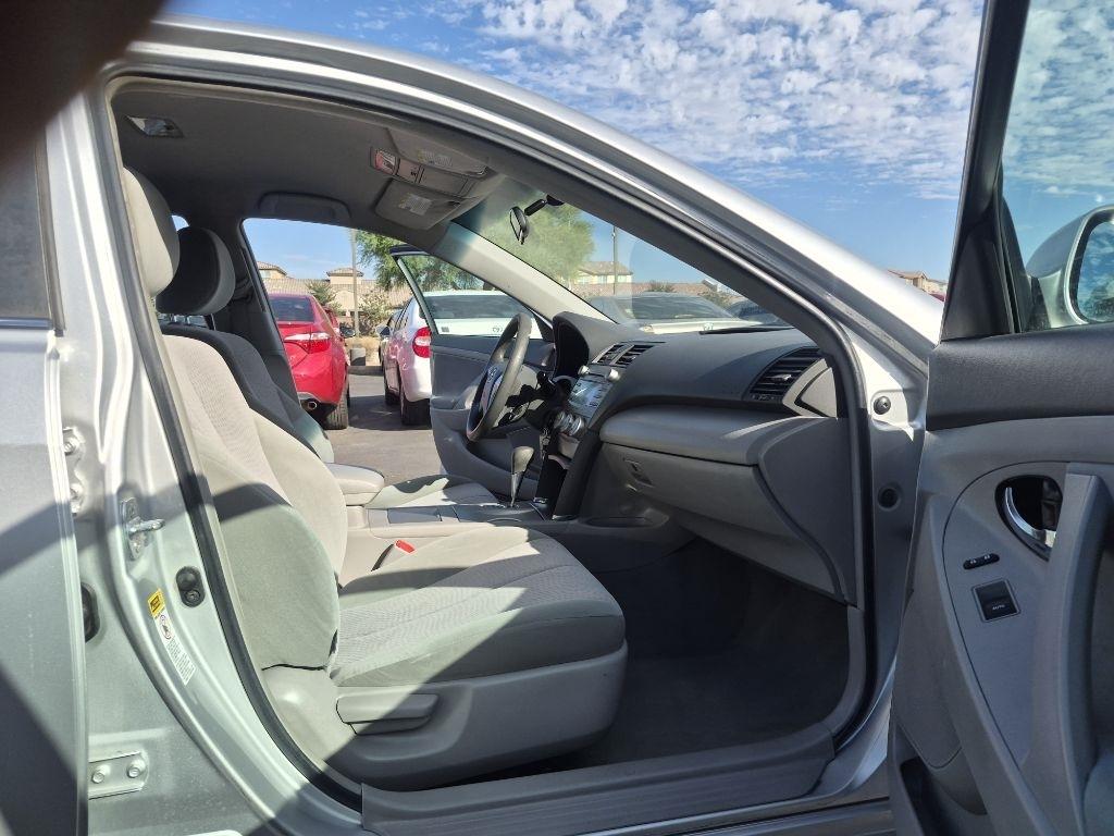Toyota Camry  2011