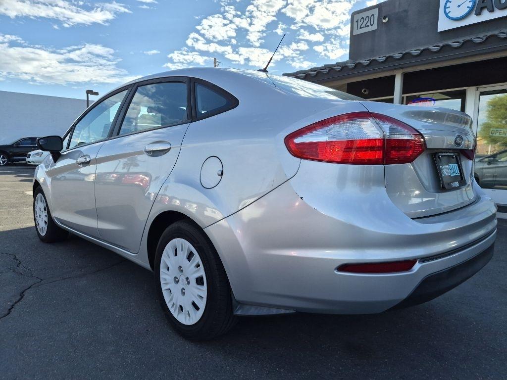Ford Fiesta  2015