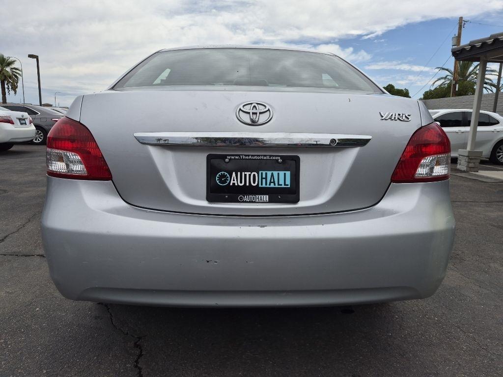 Toyota Yaris  2012