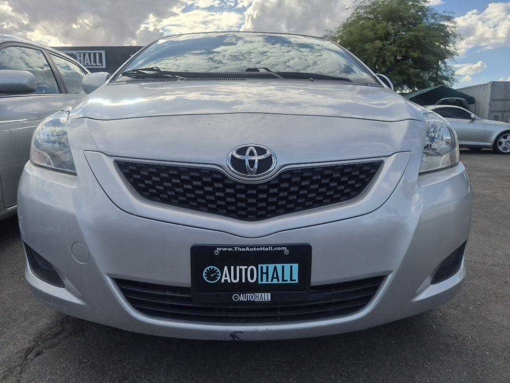 Toyota Yaris  2012