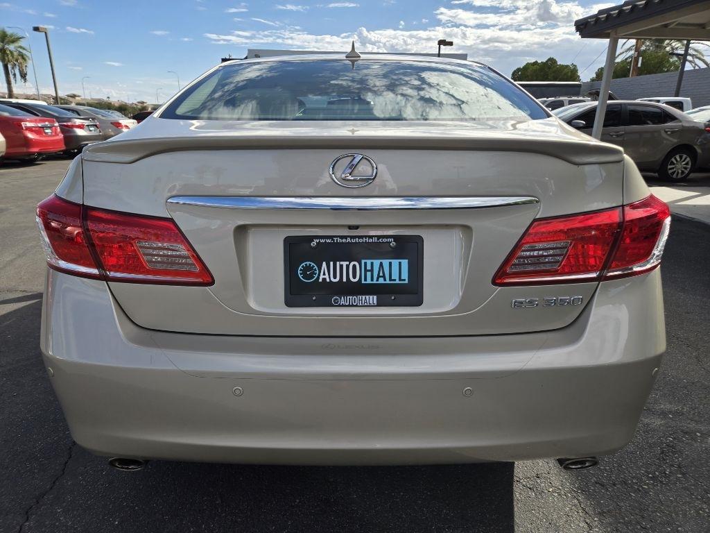 Lexus ES 350  2011