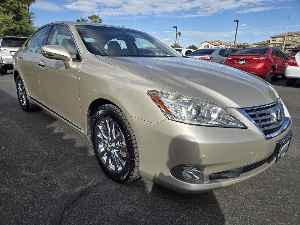Lexus ES 350  2011
