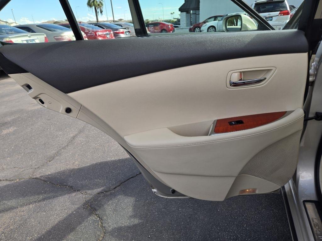 Lexus ES 350  2011