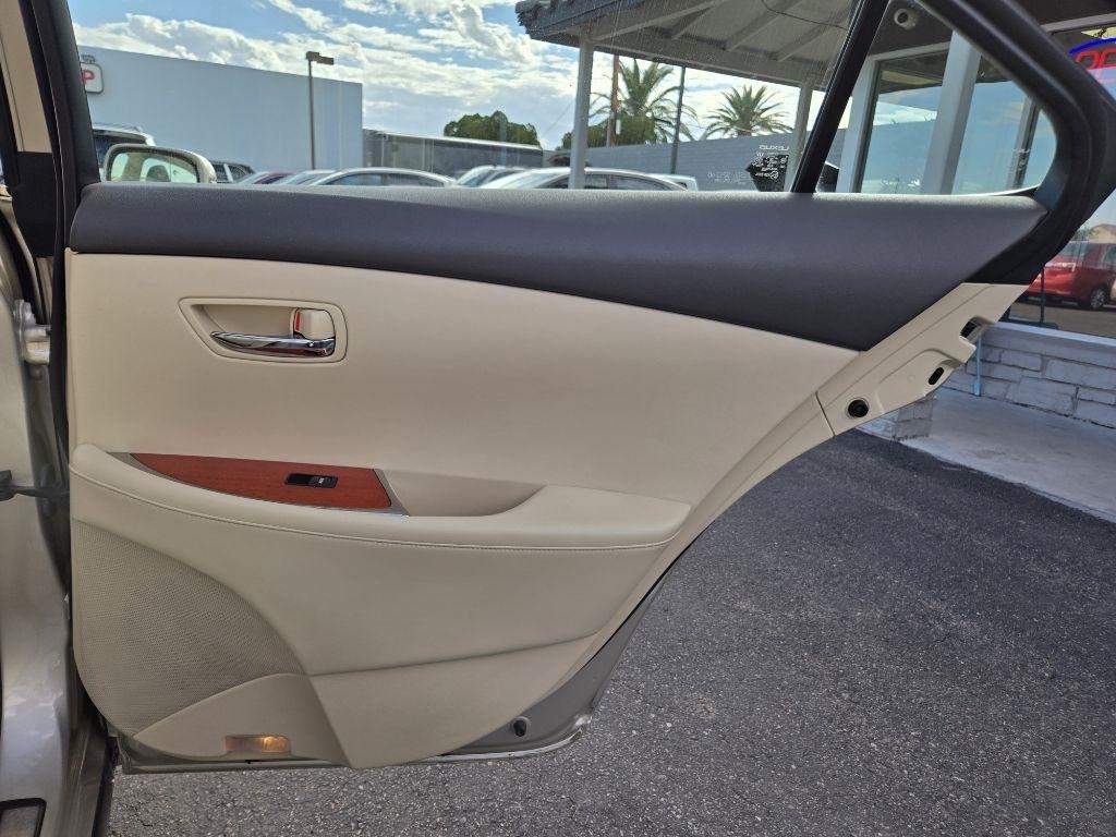 Lexus ES 350  2011