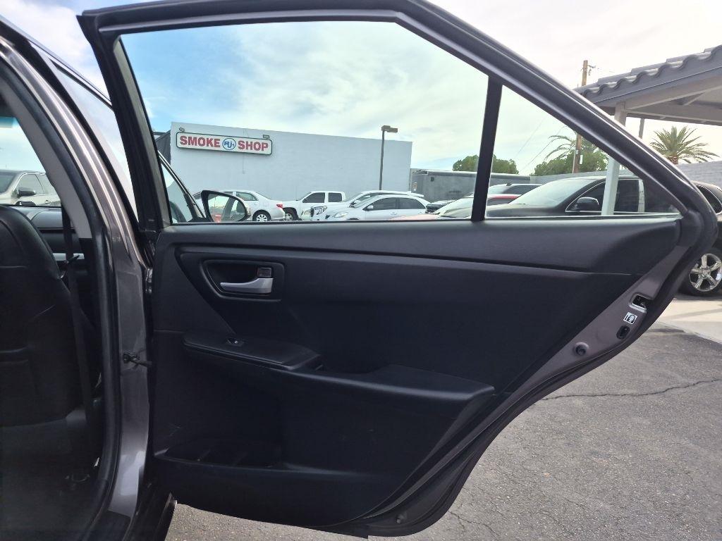Toyota Camry  2015