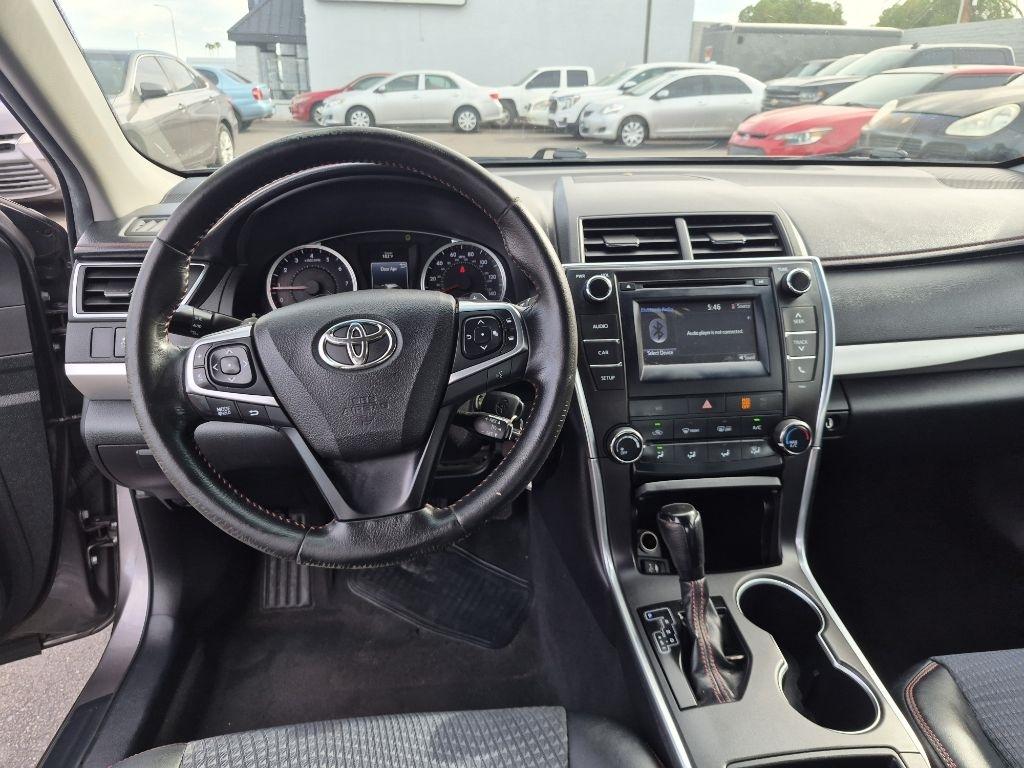 Toyota Camry  2015