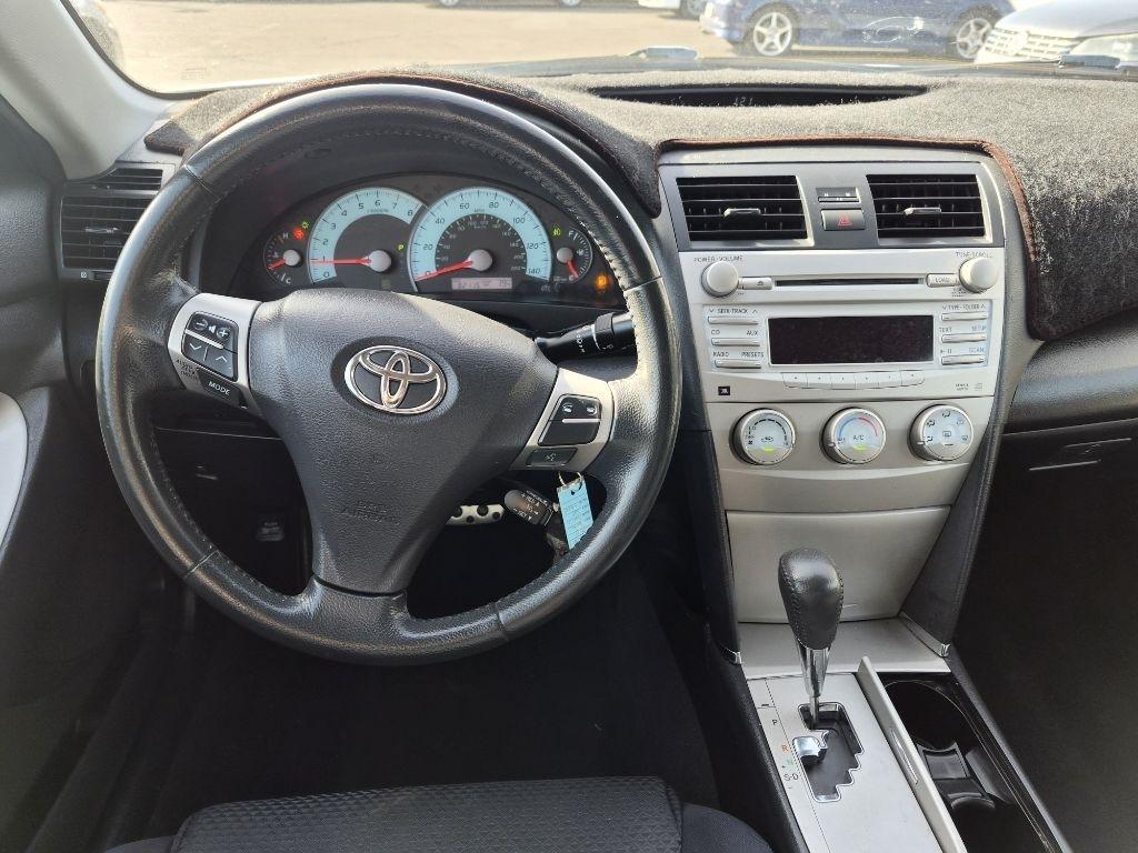 Toyota Camry  2010