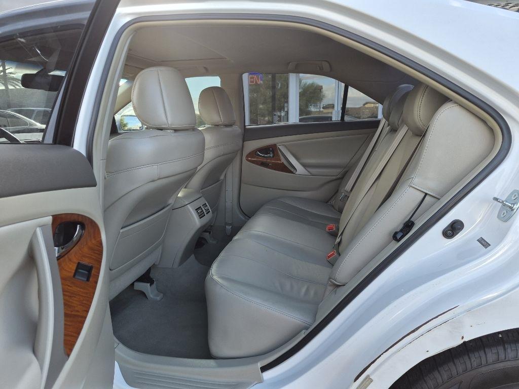 Toyota Camry  2008