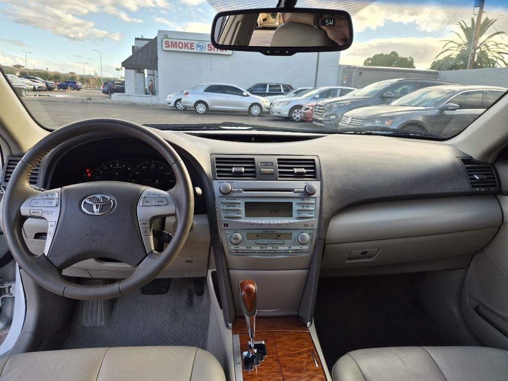 Toyota Camry  2008