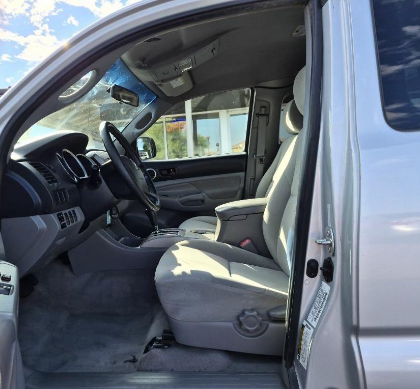 Toyota Tacoma  2005