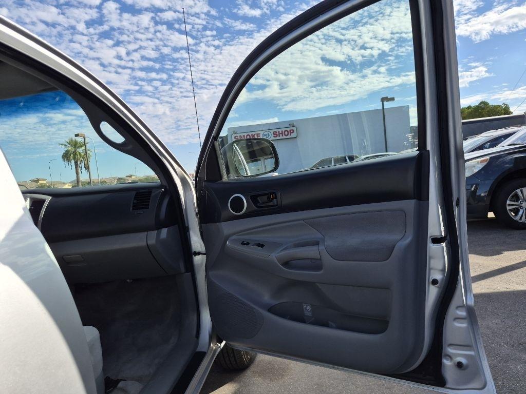 Toyota Tacoma  2005
