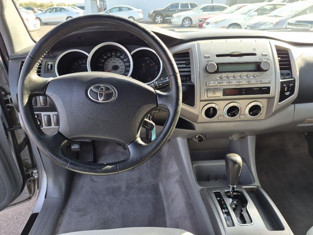 Toyota Tacoma  2005