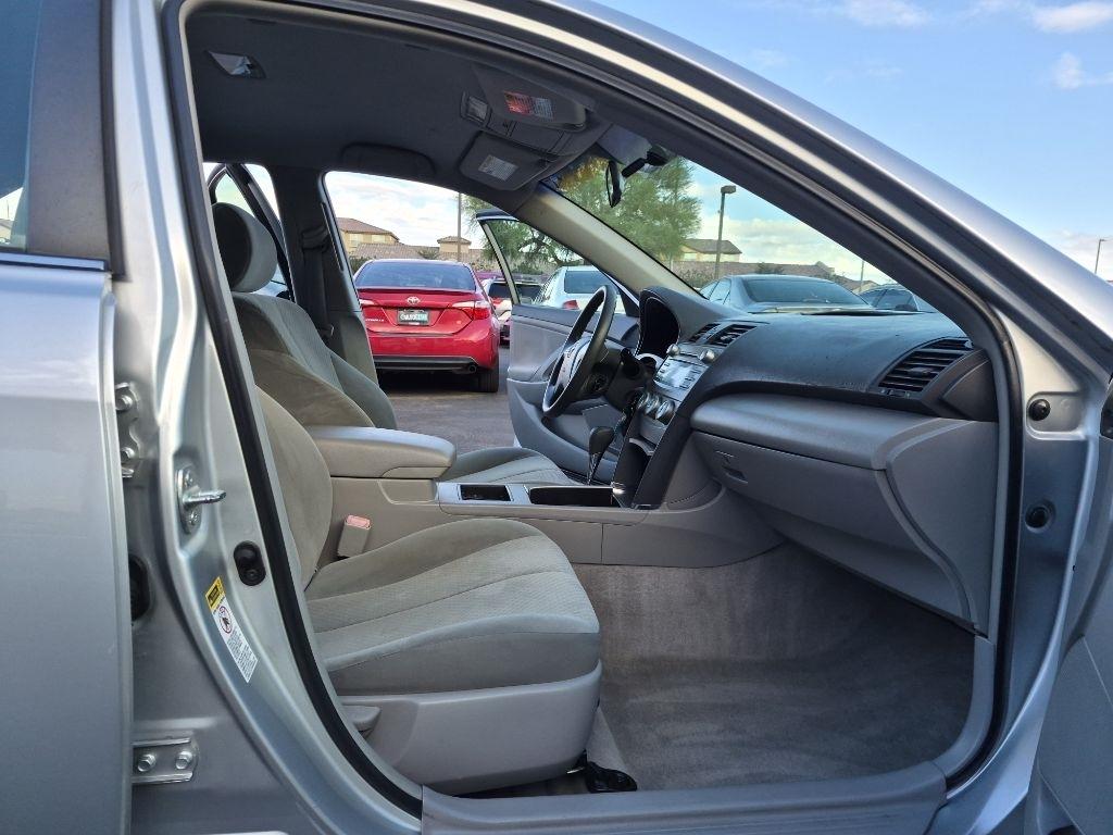 Toyota Camry  2007
