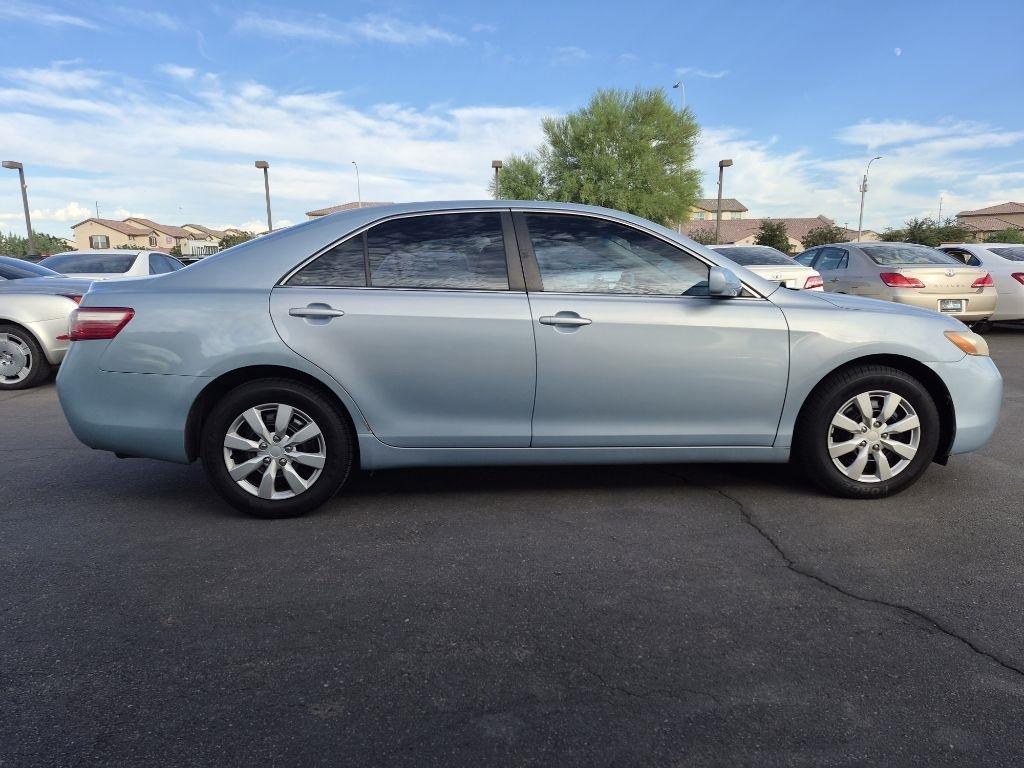 Toyota Camry  2009