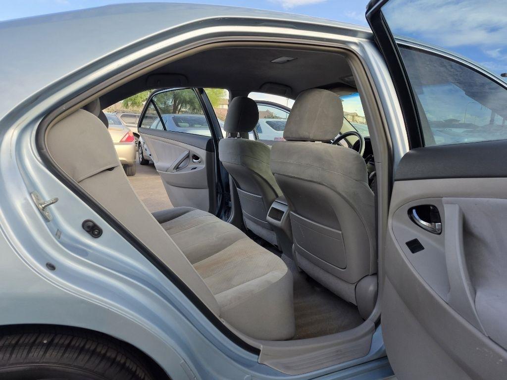 Toyota Camry  2009