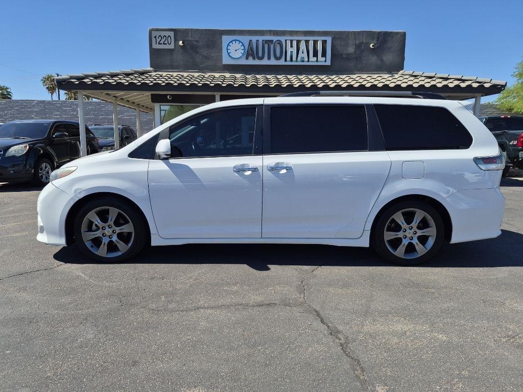 Toyota Sienna  2015