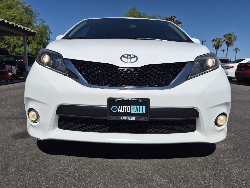 Toyota Sienna  2015
