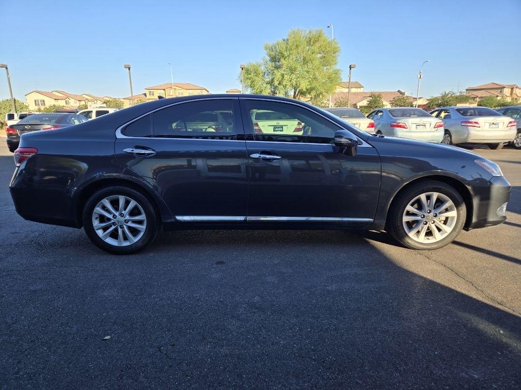 Lexus ES 350  2011