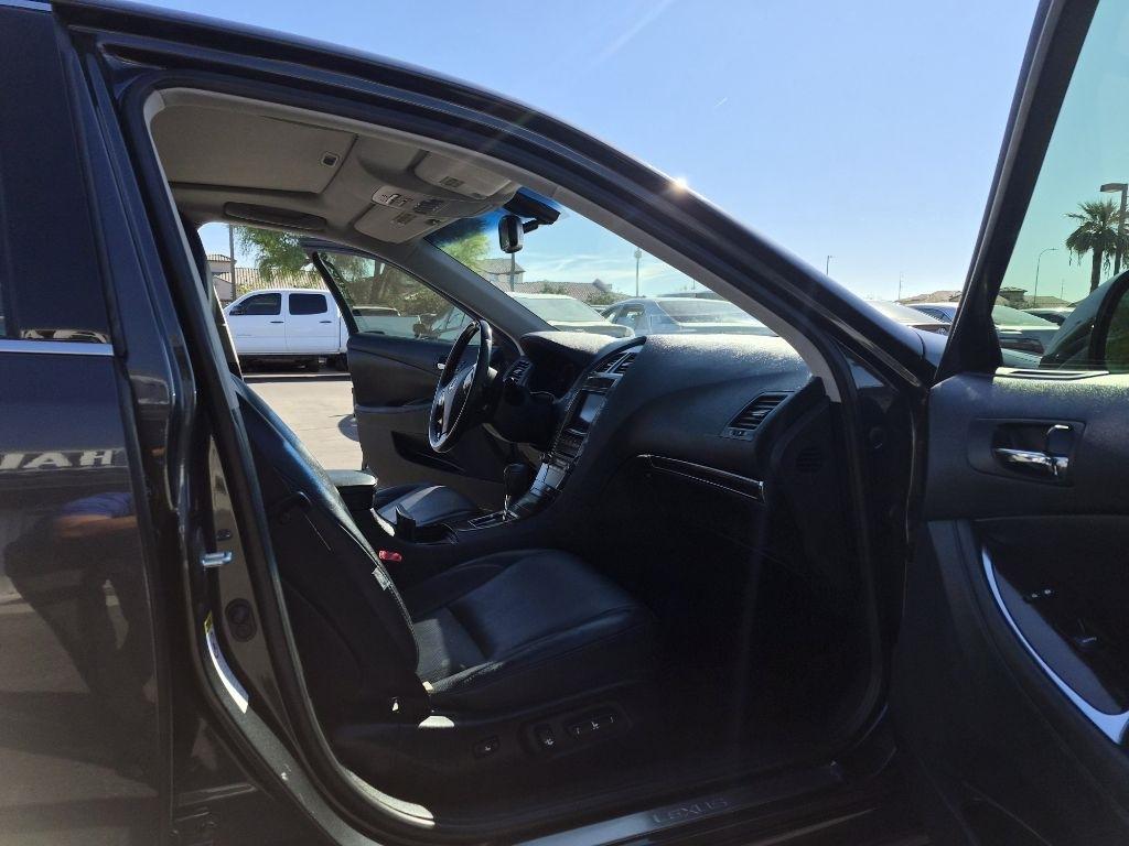 Lexus ES 350  2011