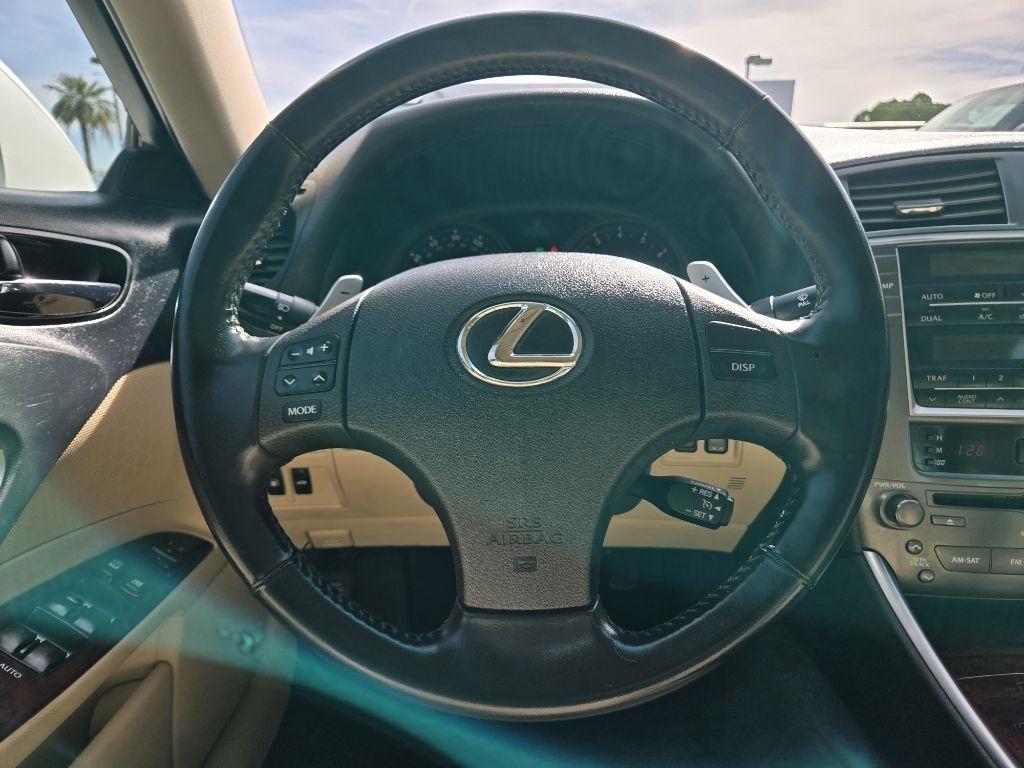 Lexus IS  2008