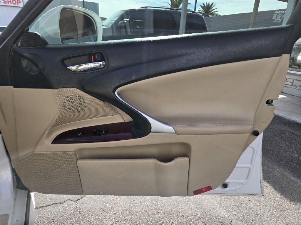 Lexus IS  2008