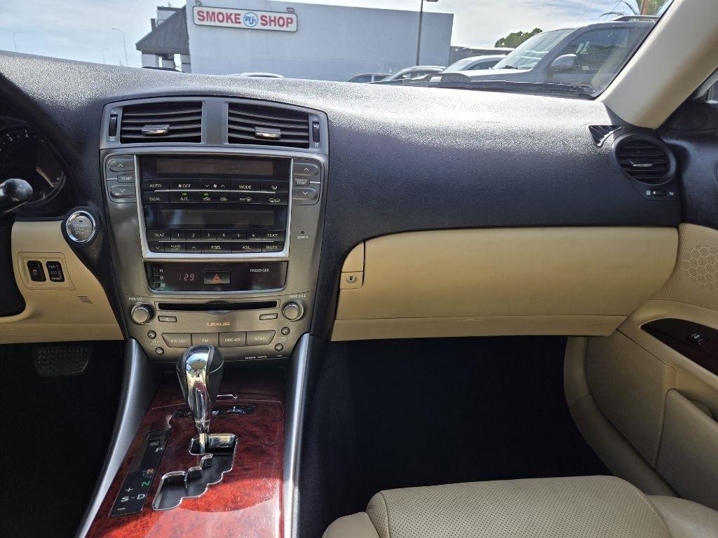 Lexus IS  2008