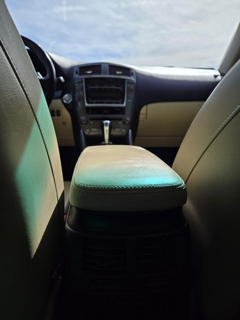 Lexus IS  2008