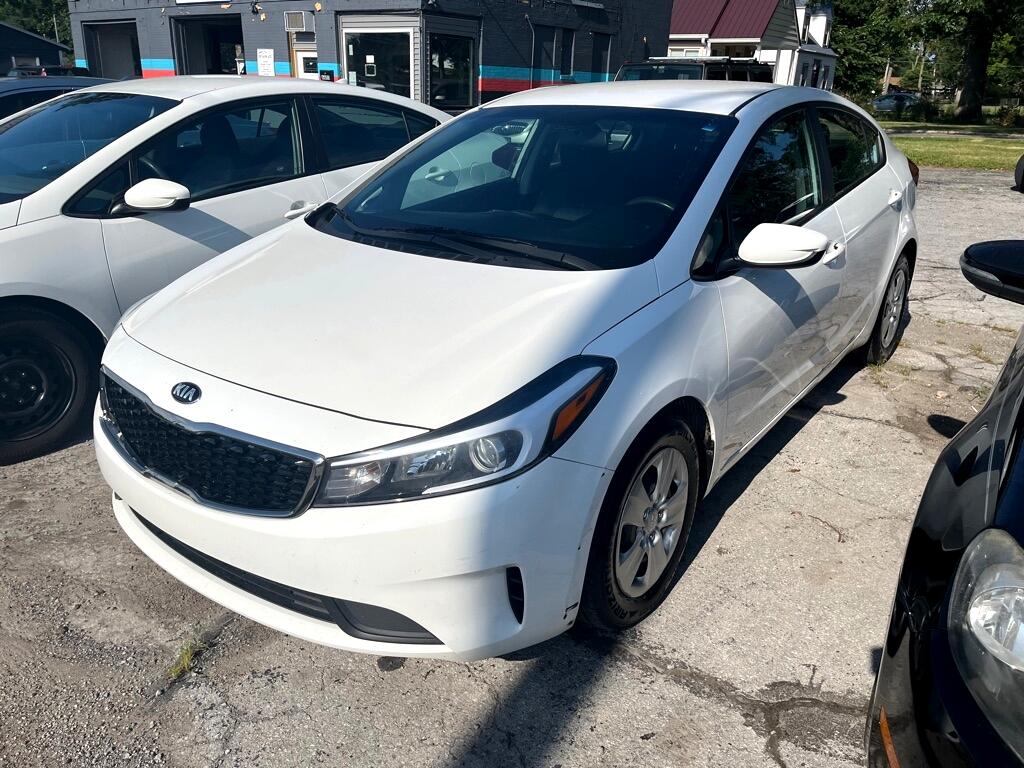 2017 Kia Forte LX 6A