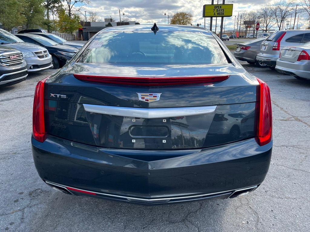 Cadillac XTS Luxury FWD 2016