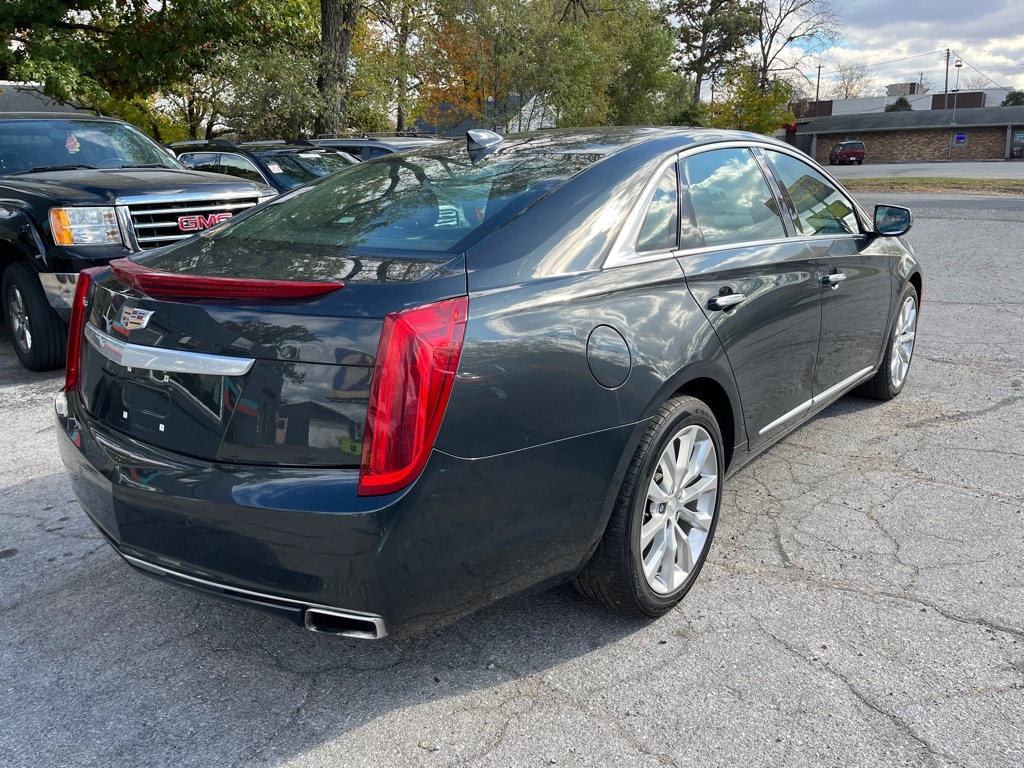 Cadillac XTS Luxury FWD 2016