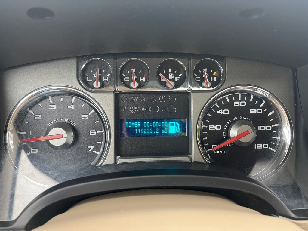 Ford F-150 XL SuperCrew 5.5-ft. Bed 4WD 2010