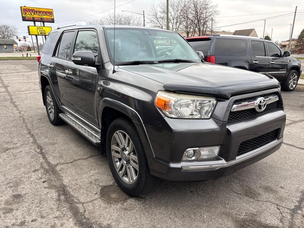 Toyota 4Runner  2011