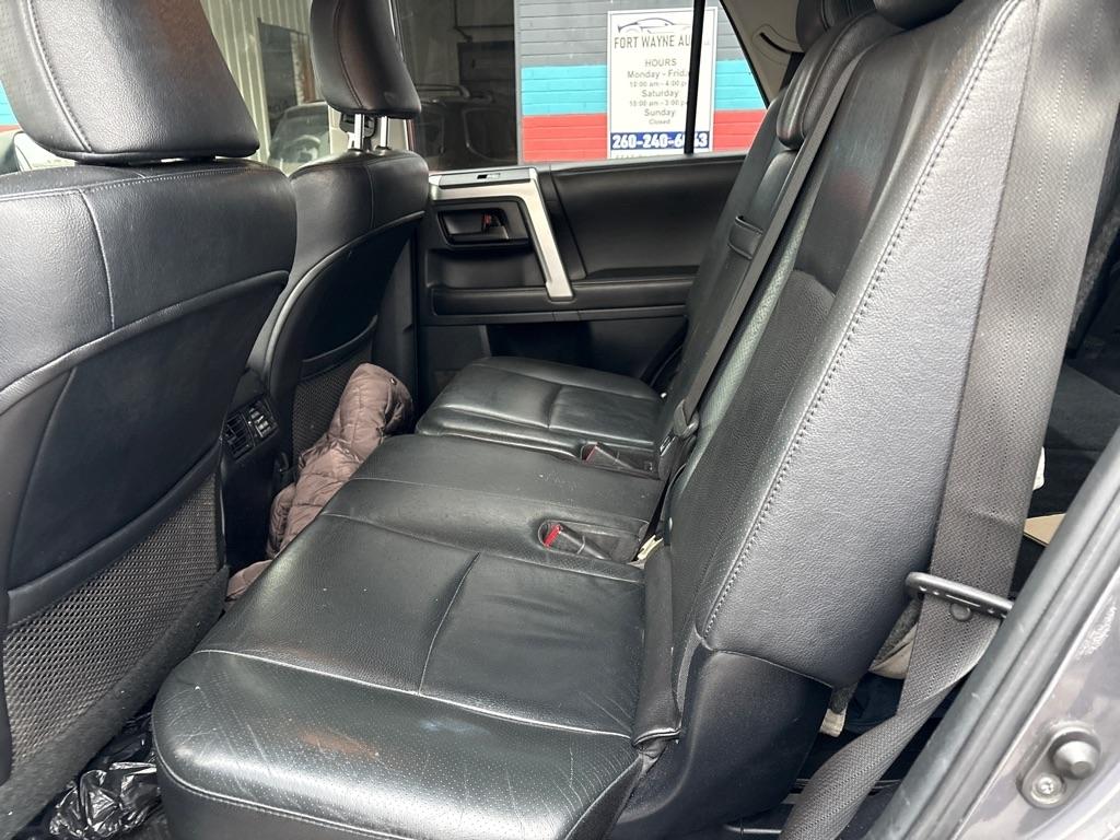 Toyota 4Runner  2011