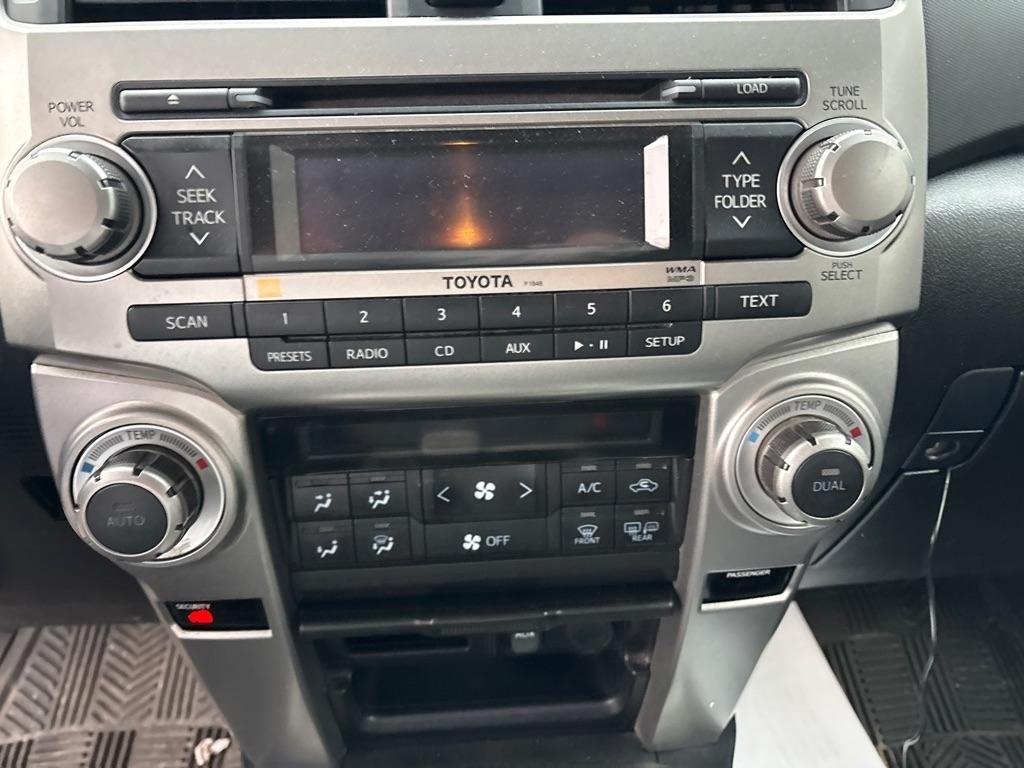 Toyota 4Runner  2011