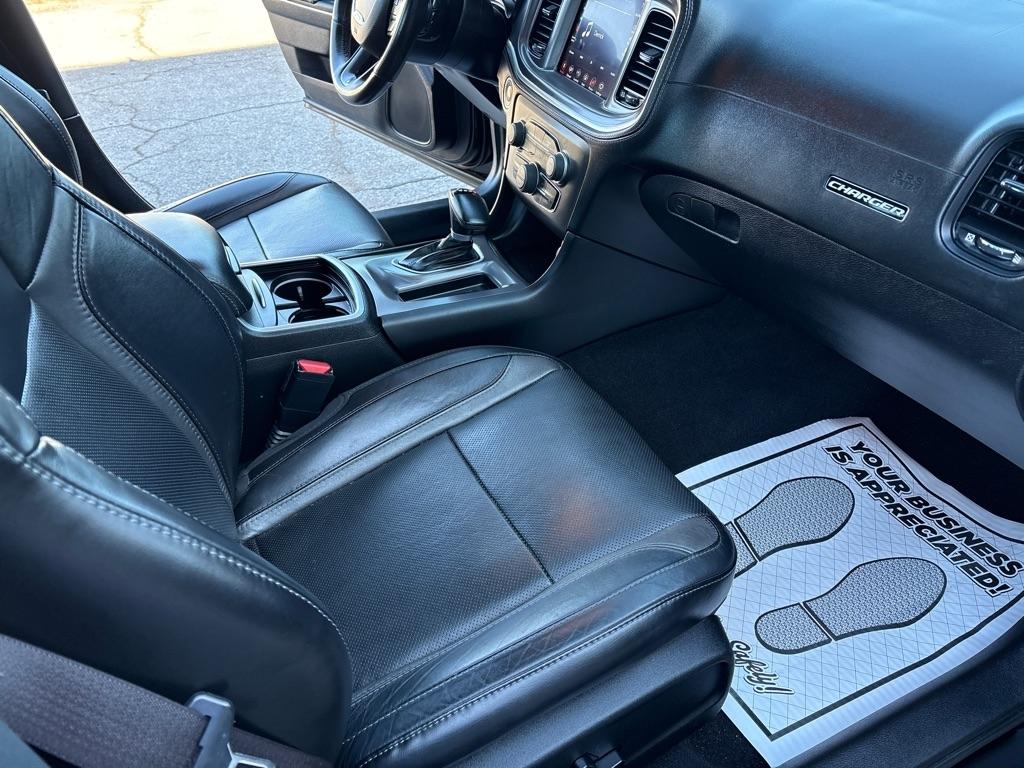 Dodge Charger SXT AWD 2022