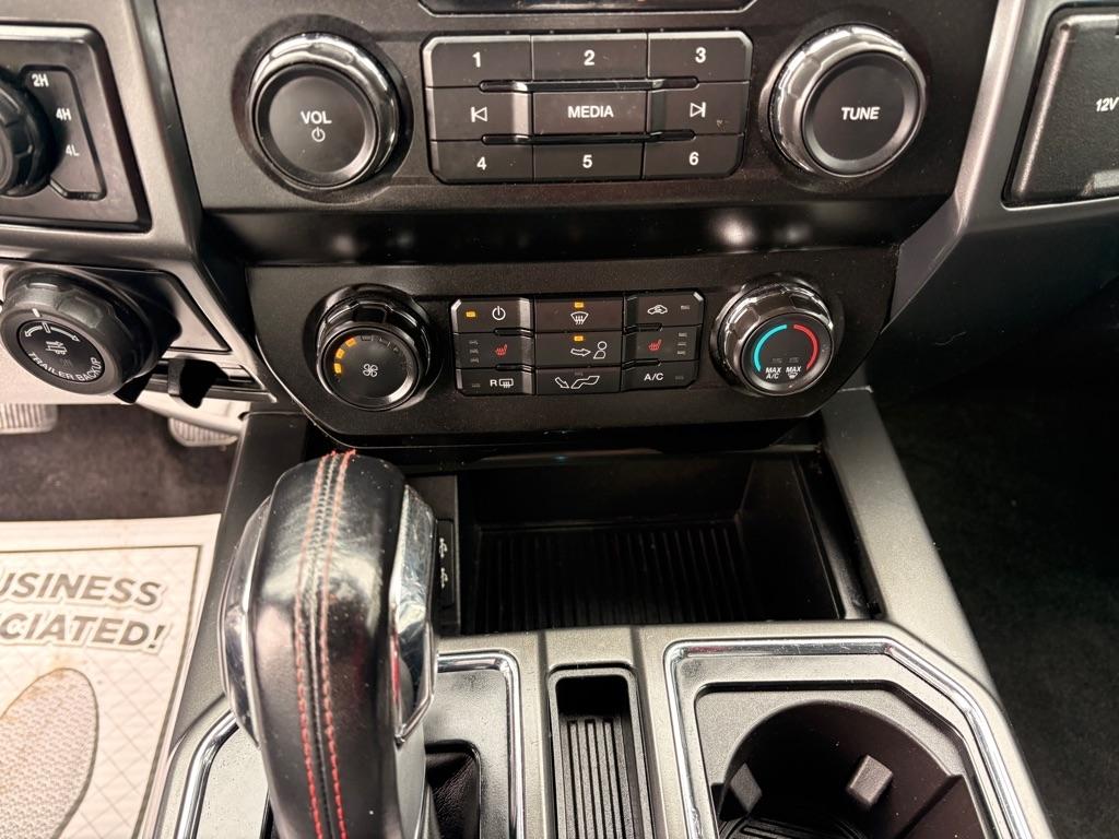 Ford F-150 XL SuperCrew 5.5-ft. Bed 4WD 2019